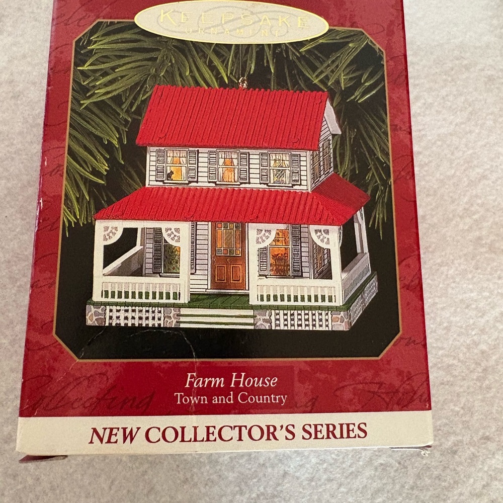 Hallmark Keepsake The Farm House Town & Country Ornament - Red and White 1999